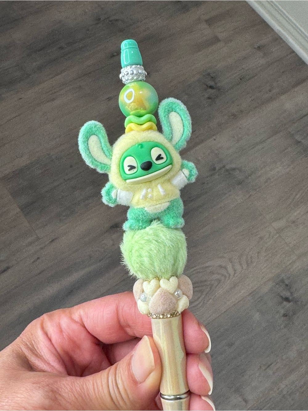 Stitch pen using MINISO charm